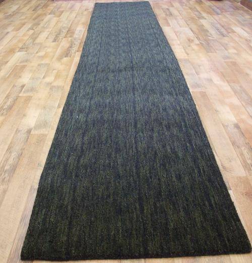 PERSIAN & ORIENTAL RUGS & CARPETS