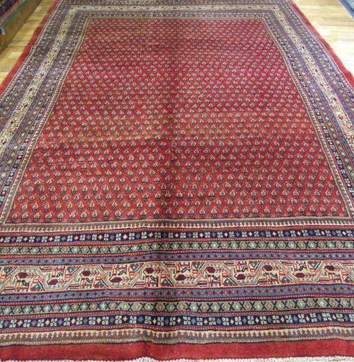 PERSIAN & ORIENTAL RUGS & CARPETS: RUG - 312cm x 210cm