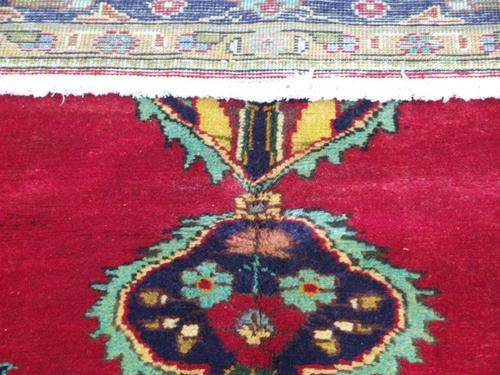 CARPETS & RUGS