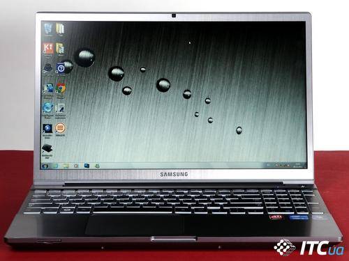 SAMSUNG SERIES 7 700Z5A ,COREI7,8GIG DDR3,128 GIG SSD