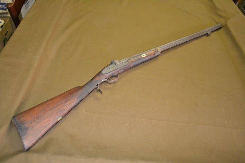 Blackpowder Shotgun. Missing the hammer. Display item only.