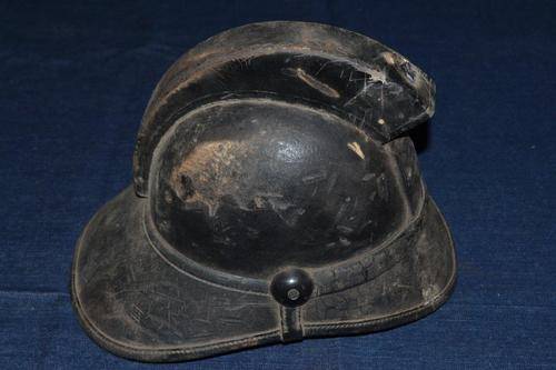 Leather Firemans helmet. Missing the liner.