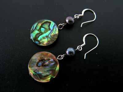 Abalone & black freshwater pearl earrings