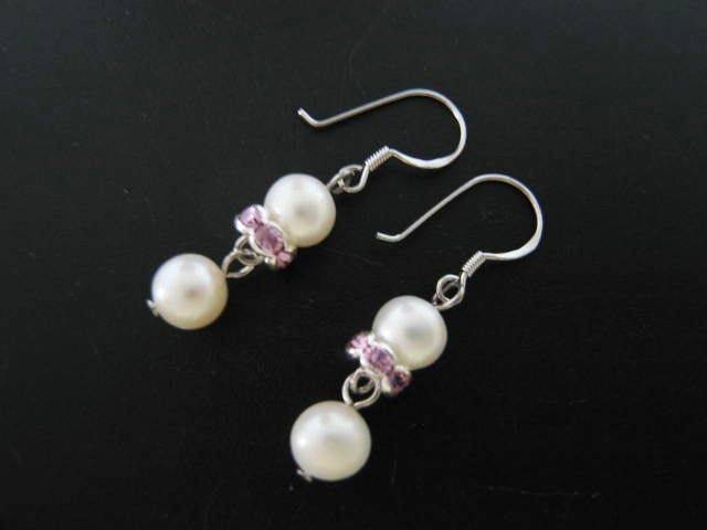 White Freshwater pearl and crystal earrings