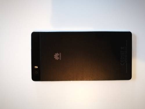 Huawei Ascend P8 Lite 5'' LTE Smartphone  - 100% Condition - All Networks!