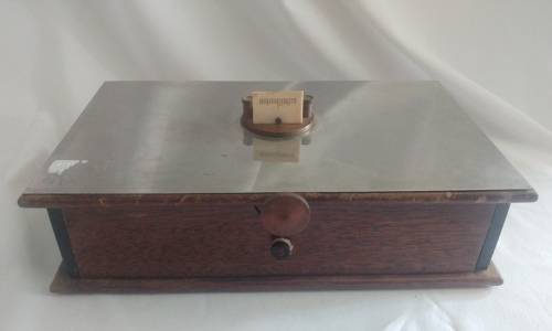 Victorian Brass balance Scale by FA Thornton and CO London / The Vikings Birmingham (1855-1910)