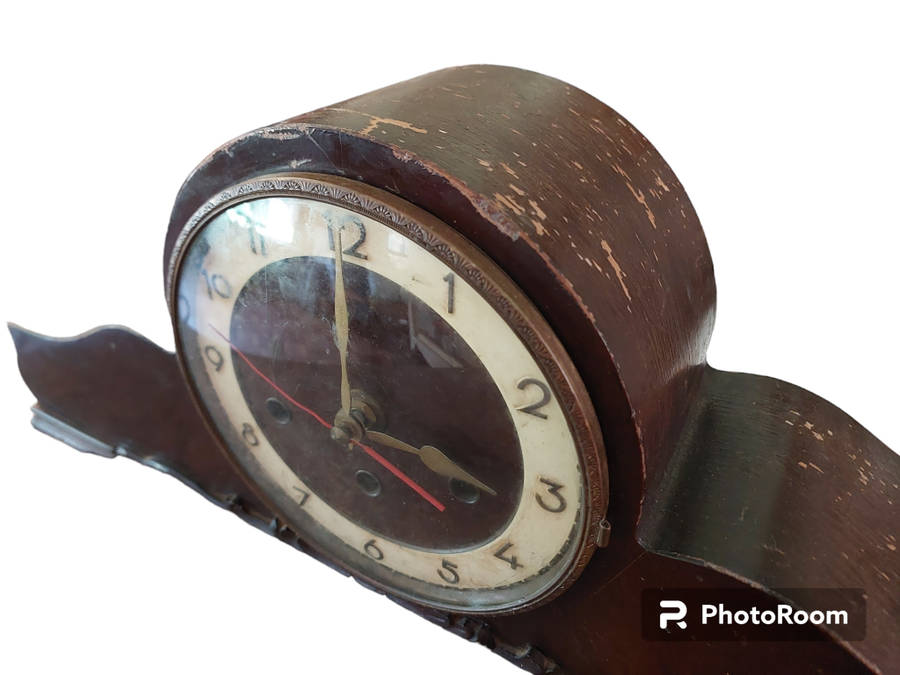 Mantel clock case with battery replacement needs restoration