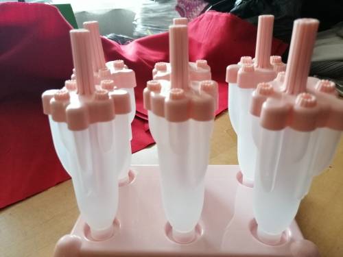 ASSORTED ICE CREAM MOULDS