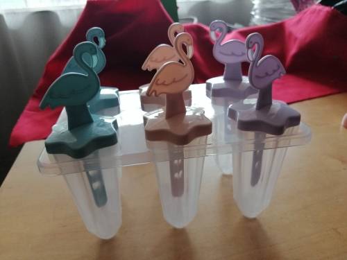 ASSORTED ICE CREAM MOULDS