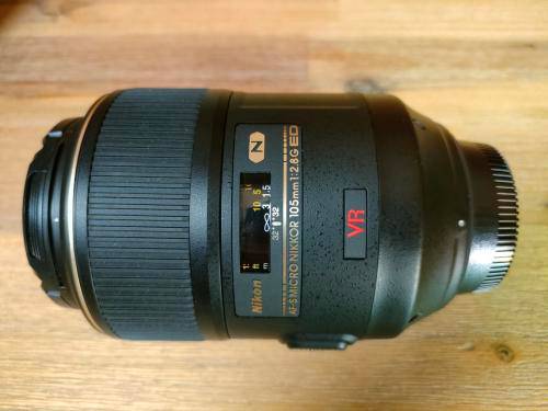 Nikon AF-S VR Micro-Nikkor 105mm f/2.8G IF-ED Lens