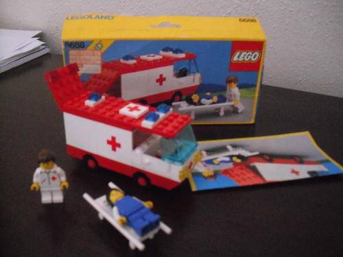 LEGO 6688 - Ambulance
