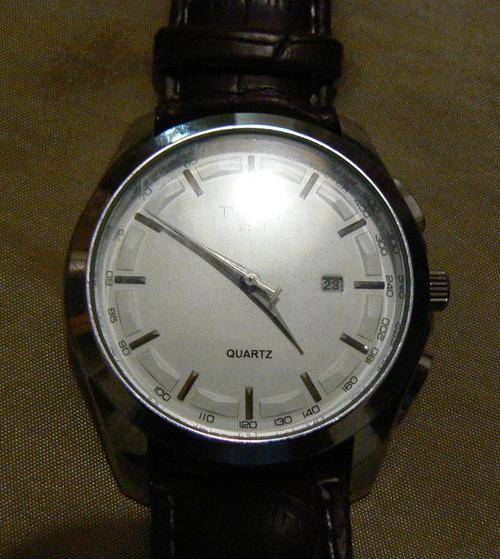 BRAND NEW TISSOT BRANDED QUARTZ WATCH
