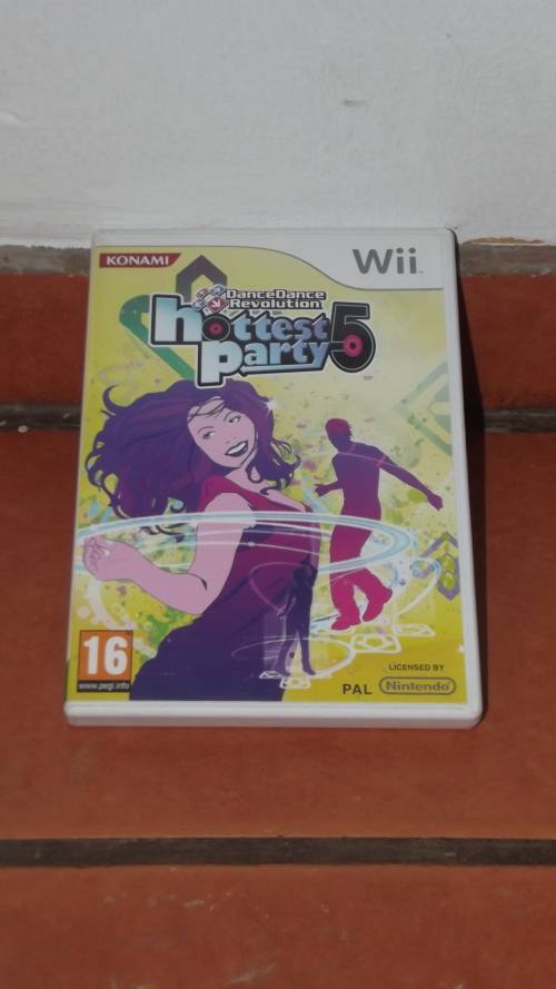 Wii Game Console, accessories and games