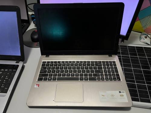 Asus AMD4 Laptop