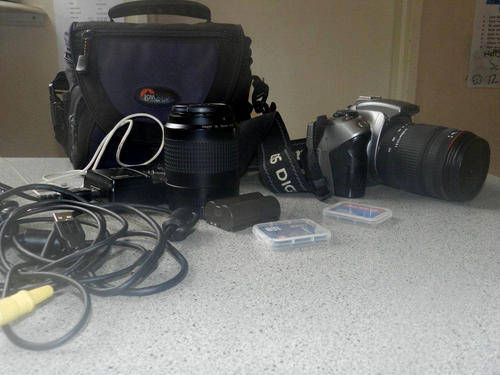 CANON EOS 300D and accessories