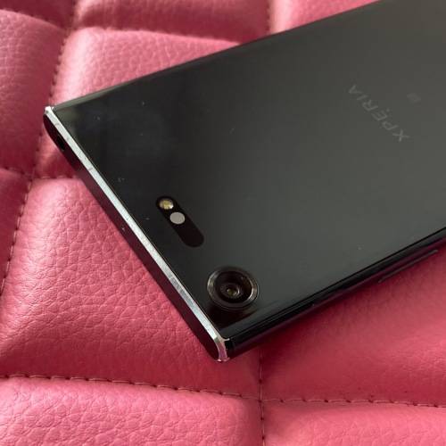 Sony Xperia XZ Premium 64GB Dual Sim G8142 Deepsea Black - Pre-owned (FREE SHIPPING)