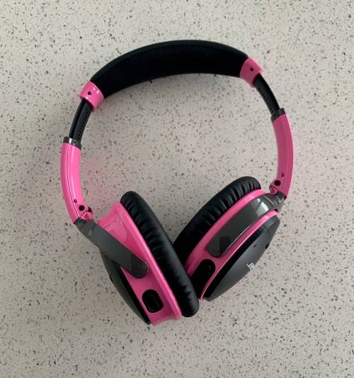 Bose QuietComfort 35 Series I Wireless Colorware Custom Headphones - Pre-owned (FREE SHIPPING)