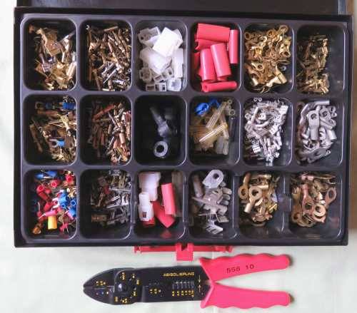 ELECTRICAL CRIMP-ON TERMINAL COLLECTION WITH CRIMPING TOOL