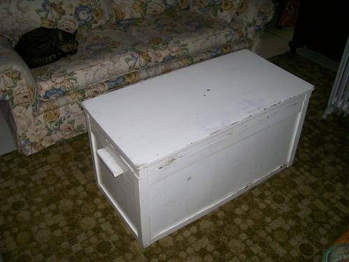 VERY HANDY LARGE WOODEN STORAGE BOX FOR TOYS, TOOLS OR WHATEVER!