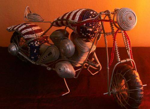 ABSOLUTELY STUNNING AND LARGE MOTORBIKE MADE FROM WIRE AND BEADS!