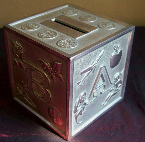 NICE OLD VINTAGE METAL MONEYBOX - NO STOPPER