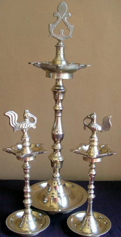 VERY SHINY BRASS TRIO ORNAMENTS