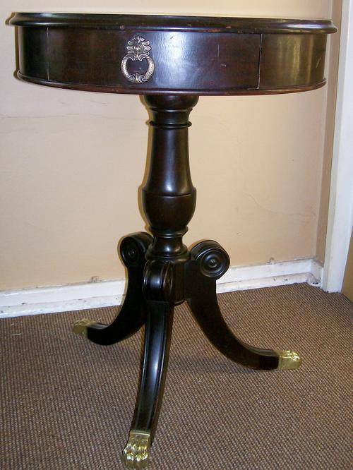*** AN OLD BUT EXQUISITE VICTORIAN DRUM TABLE ***