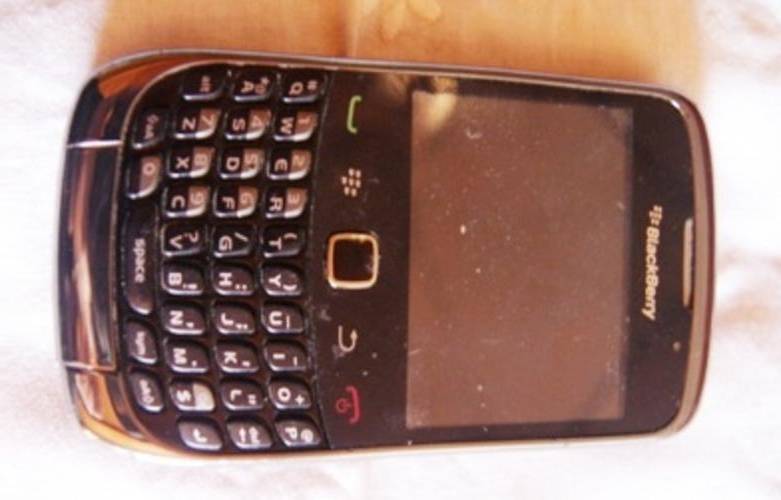 Blackberry Curve doesnt charge