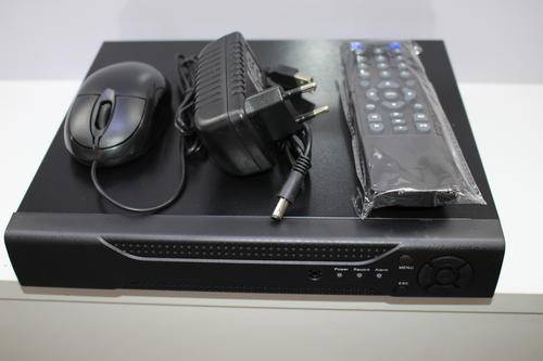 8 Channel 960H CCTV   DVR  (quality)