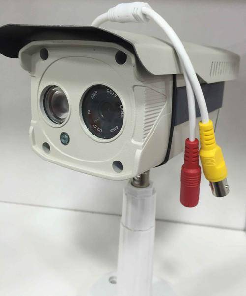 1500tvl 4mm lens IR cut waterproof outdoor  3MpIxel cctv  camera ( with one pcs barcket )