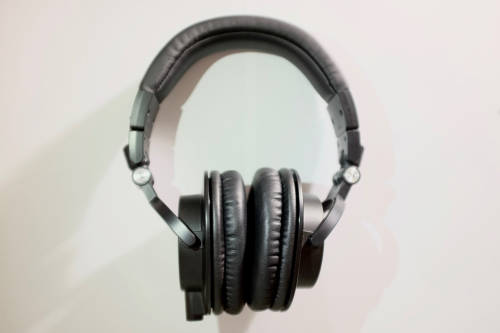 Audio-Technica ATH-M50x professional monitor headphones