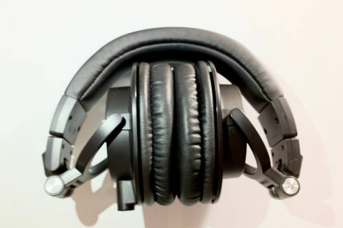 Audio-Technica ATH-M50x professional monitor headphones