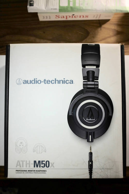 Audio-Technica ATH-M50x professional monitor headphones