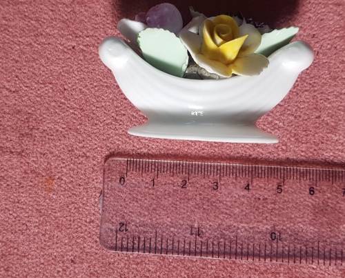 Vintage Royal Doulton flower posy bowl ornament