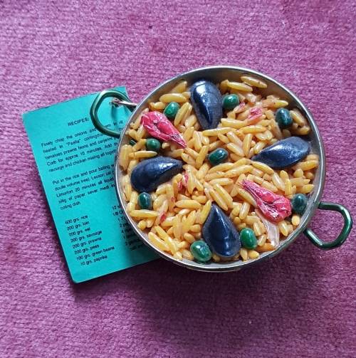Jamie Oliver Jamie's 15-Minute Meals AND Nigella Lawson Nigella Express AND Recipe Fridge Magnet