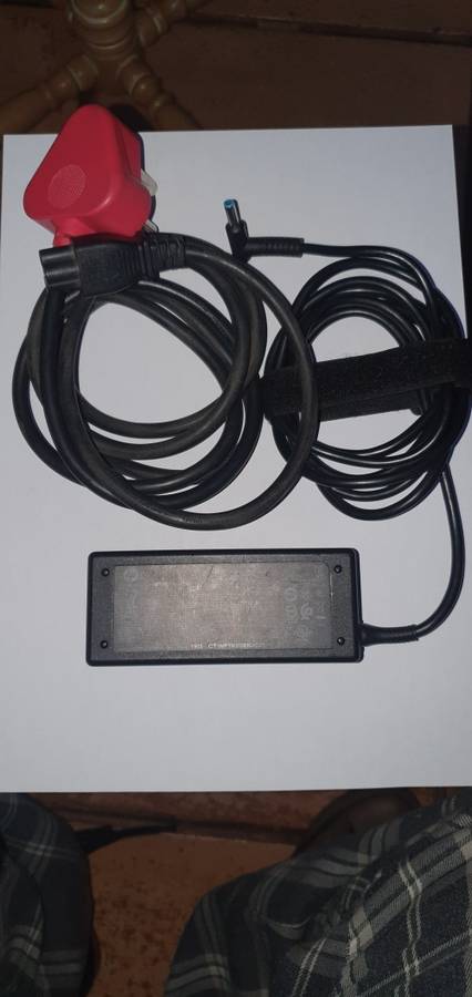 Genuine HP Laptop 65W Charger