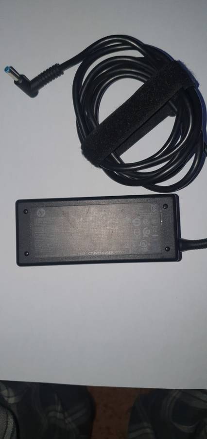 Genuine HP Laptop 65W Charger
