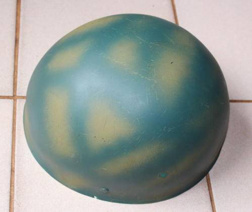 Para jump helmet. Kit belonged to the late Sgt Bruce Bartlett, Rhodesian SAS and Selous Scouts.