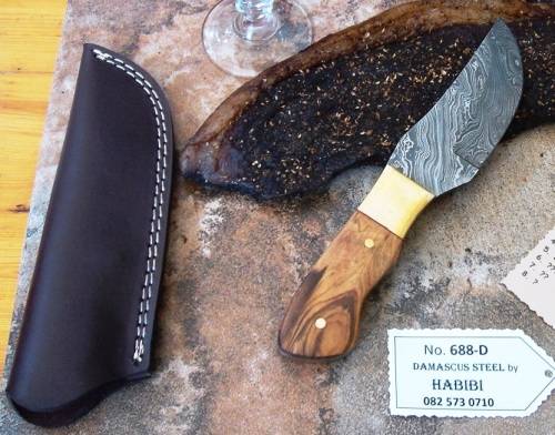 DAMASCUS Staal Biltong Mes vir die MAN, SEUN, PA of SKOON PA of OUPA in jou lewe