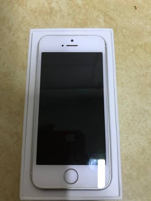 Iphone 5 SE 16GB / Ipad 2 32GB Wifi/3G Combo