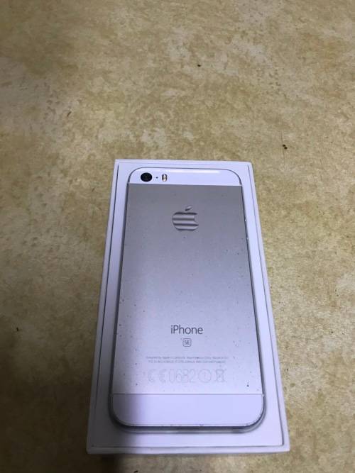 Iphone 5 SE 16GB / Ipad 2 32GB Wifi/3G Combo