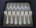 VINTAGE BOXED SET OF 6 EETRITE 18/8 STAINLESS STEEL DUBARRY CAKE FORKS