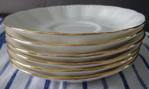 VINTAGE PARAGON 22 PIECE TEA SET