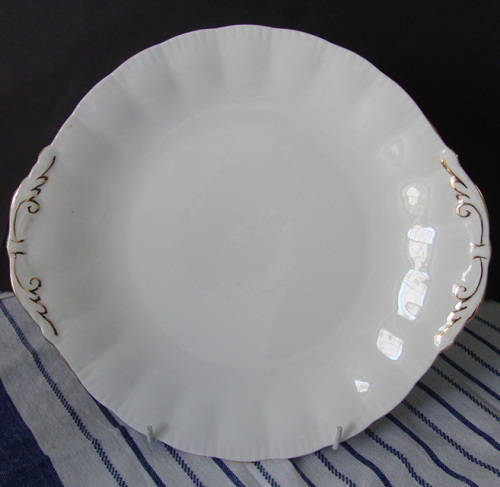 VINTAGE PARAGON 22 PIECE TEA SET