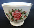 VINTAGE QUEEN ANNE BONE CHINA ENGLAND OPEN FOOTED SUGAR BASIN - PATTERN 8540