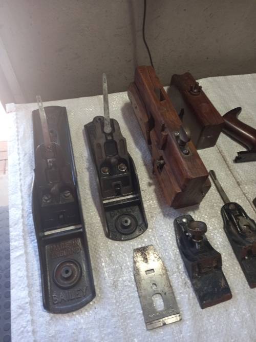 Plane bodies and plane spares