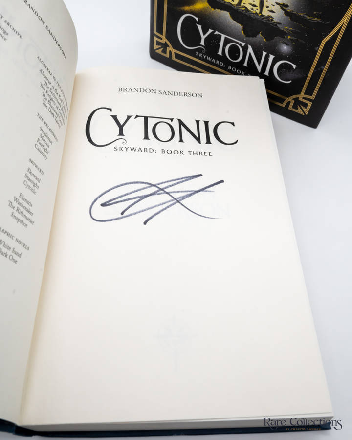 Cytonic (Skyward - Book 3) by Brandon Sanderson - signed