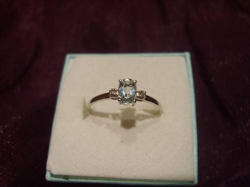 Genuine Diamonds and Aquamarine Ring Made of 10kt Solid White Gold