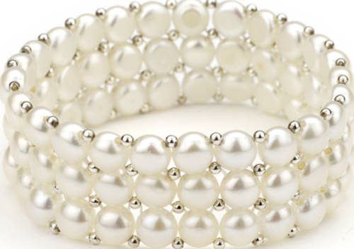 *R420* -Triple-Strand- Genuine Freshwater Pearl Bracelet (stretchy)