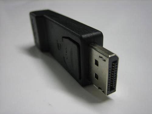 Display Port to HDMI Adapter